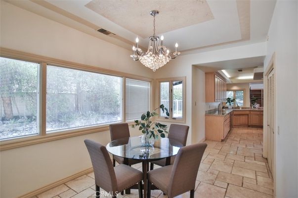 Chandelier, Dining room, Interior, Kitchen
