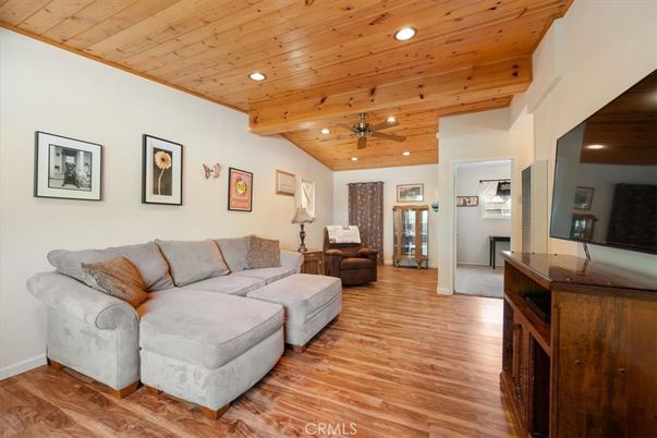 Interior, Living room, Recessed Lighting, Wooden Beams, Wooden Ceilings, Wood Texture Flooring