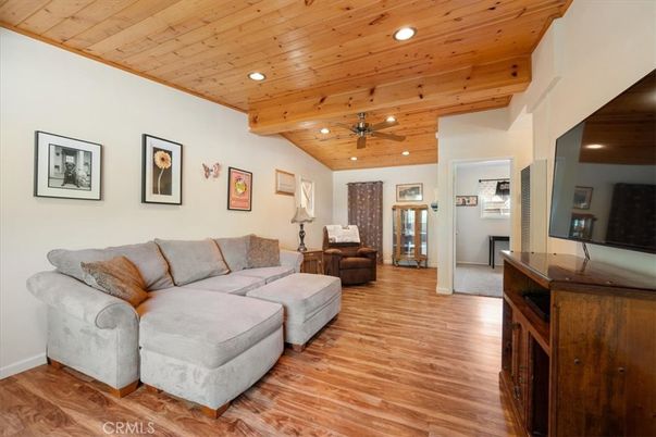 Interior, Living room, Recessed Lighting, Wooden Beams, Wooden Ceilings, Wood Texture Flooring