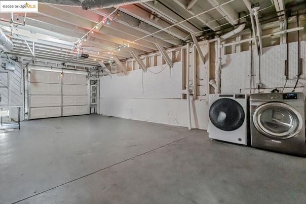 Garage, Interior, Washer