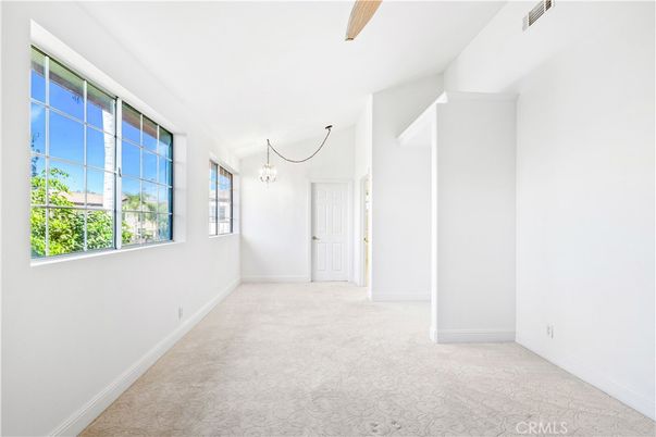 Chandelier, Empty room, Interior