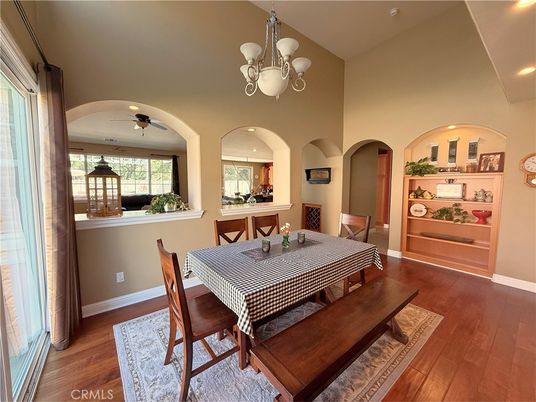 Chandelier, Dining room, Interior, Recessed Lighting, Wood Texture Flooring