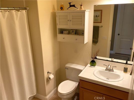 Bathroom, Interior, Tile Countertops