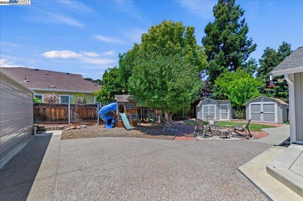 Backyard, Exterior, Playground