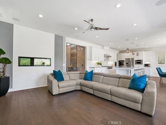 Interior, Kitchen, Living room, Pendant Lights, Recessed Lighting, Stainless Steel Appliances, Wood Texture Flooring