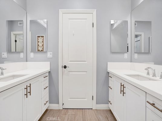 Bathroom, Dual Sink Vanities, Interior, Wood Texture Flooring