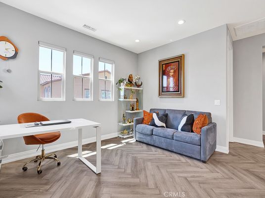 Interior, Living room, Pendant Lights, Recessed Lighting, Wood Texture Flooring