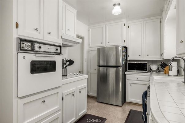 Interior, Kitchen, Tile Countertops