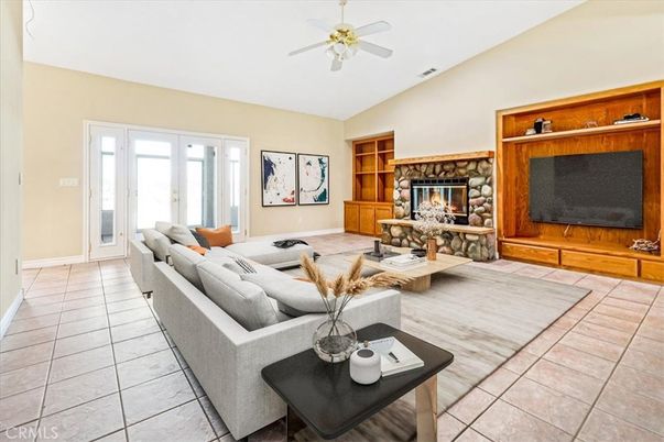 Fireplace, Interior, Living room