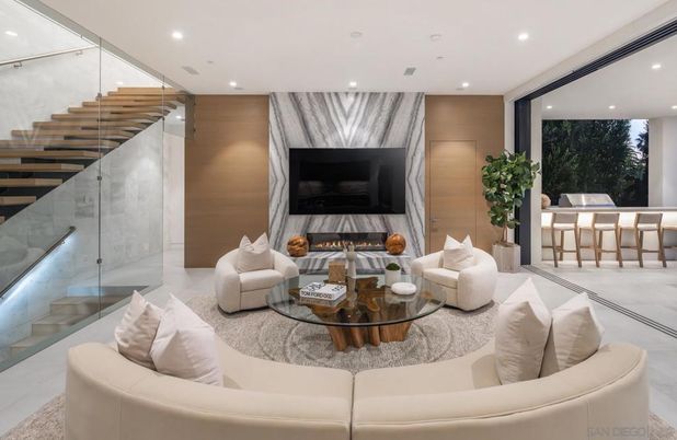 Fireplace, Interior, Living room, Recessed Lighting