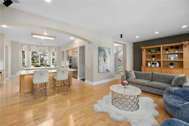Interior, Kitchen, Living room, Recessed Lighting, Wood Texture Flooring