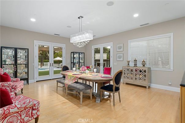 Chandelier, Dining room, Interior, Recessed Lighting, Wood Texture Flooring