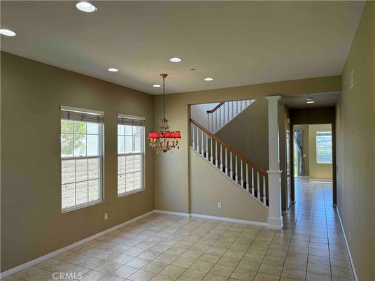 Chandelier, Empty room, Interior, Recessed Lighting
