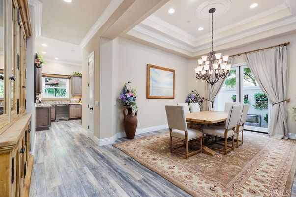Chandelier, Dining room, Interior, Kitchen, Recessed Lighting, Wood Texture Flooring