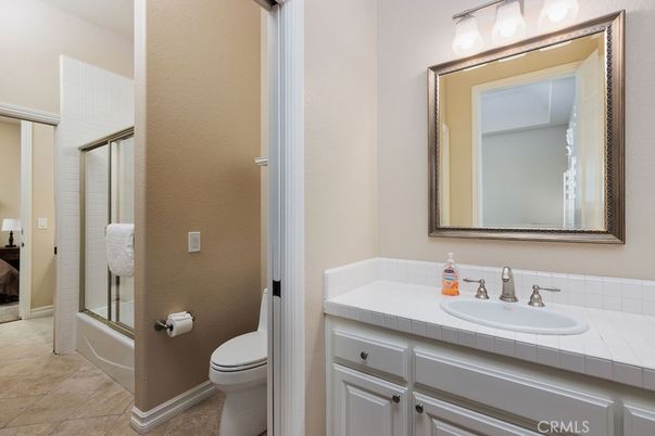 Bathroom, Interior, Tile Countertops