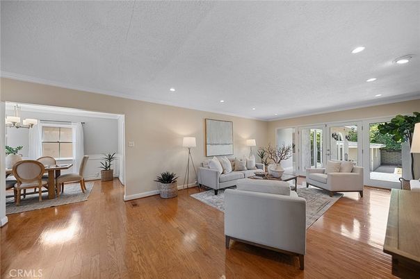 Dining room, Interior, Living room, Recessed Lighting, Wood Texture Flooring