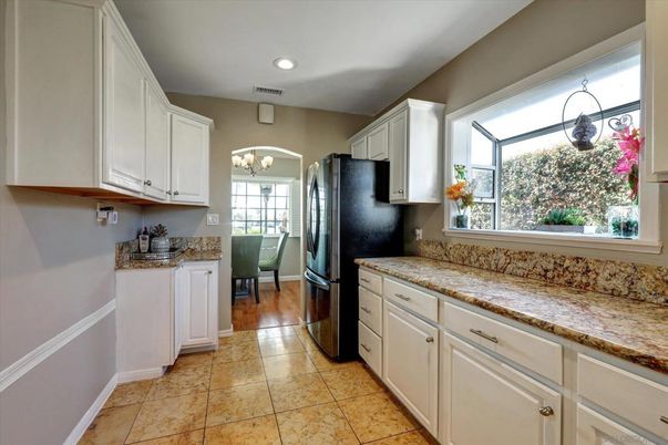 Chandelier, Interior, Kitchen, Recessed Lighting