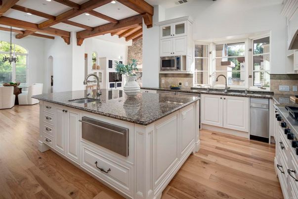 Dining room, Interior, Kitchen, Recessed Lighting, Stainless Steel Appliances, Wooden Beams, Wood Texture Flooring