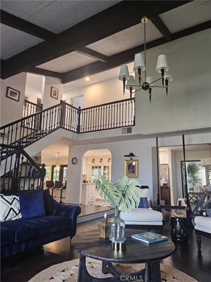 Chandelier, Dining room, Interior, Living room, Recessed Lighting, Wood Texture Flooring