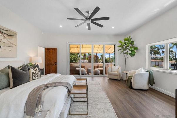 Bedroom, Interior, Recessed Lighting, Water, Wood Texture Flooring