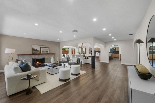 Chandelier, Dining room, Fireplace, Interior, Living room, Recessed Lighting, Wood Texture Flooring