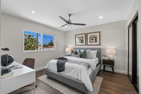Bedroom, Home Office, Interior, Recessed Lighting, Wood Texture Flooring