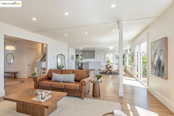 Dining room, Interior, Kitchen, Living room, Pendant Lights, Recessed Lighting, Wood Texture Flooring