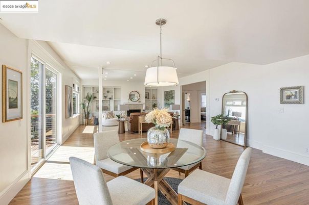 Dining room, Interior, Living room, Pendant Lights, Recessed Lighting, Wood Texture Flooring