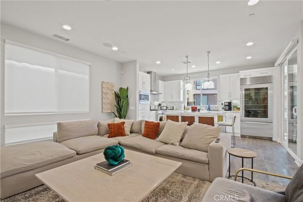 Interior, Kitchen, Living room, Pendant Lights, Recessed Lighting, Stainless Steel Appliances, Wood Texture Flooring