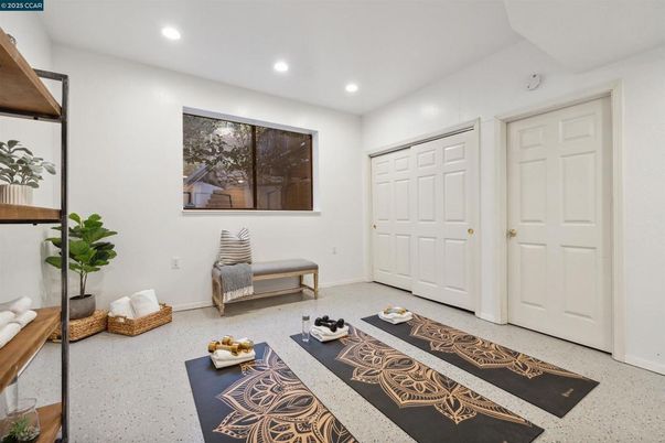 Interior, Recessed Lighting