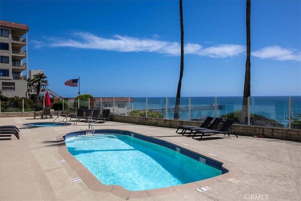 Exterior, Pool, Water