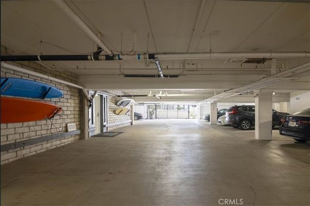 Garage, Interior, Stone Walls