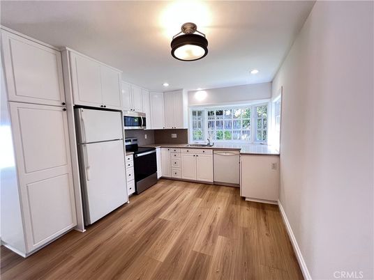 Interior, Kitchen, Recessed Lighting, Wood Texture Flooring