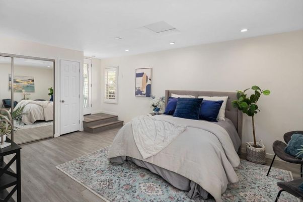 Bedroom, Interior, Recessed Lighting, Wood Texture Flooring