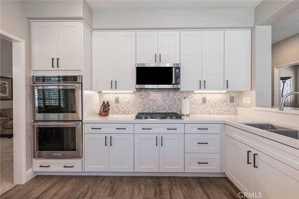Interior, Kitchen, Stainless Steel Appliances, Wood Texture Flooring