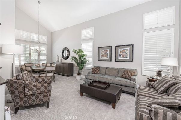 Dining room, Interior, Living room, Pendant Lights
