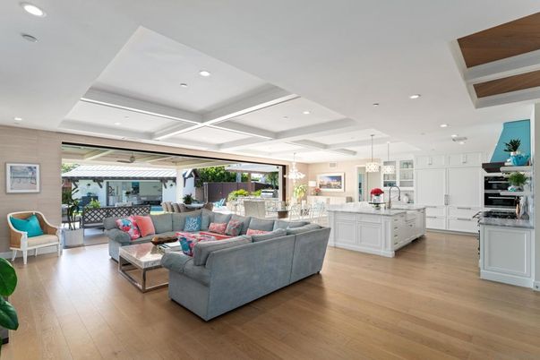 Dining room, Interior, Kitchen, Living room, Pendant Lights, Recessed Lighting, Stainless Steel Appliances, Wood Texture Flooring