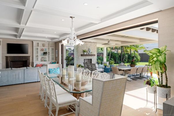 Chandelier, Dining room, Fireplace, Interior, Living room, Recessed Lighting, Wood Texture Flooring