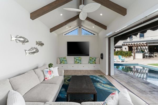 Interior, Living room, Pool, Recessed Lighting, Wooden Beams