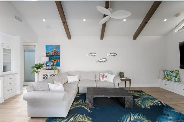 Interior, Living room, Recessed Lighting, Wooden Beams, Wood Texture Flooring