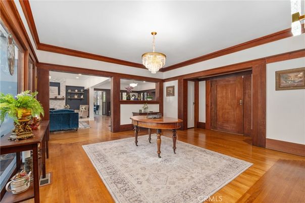 Chandelier, Interior, Wood Texture Flooring