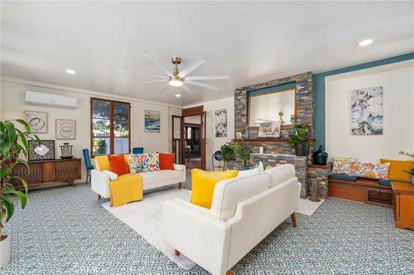 Fireplace, Interior, Living room, Recessed Lighting