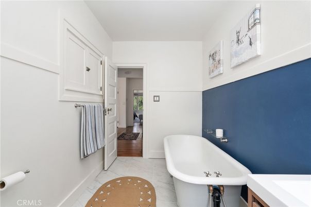 Bathroom, Free Standing Baths, Interior, Marble