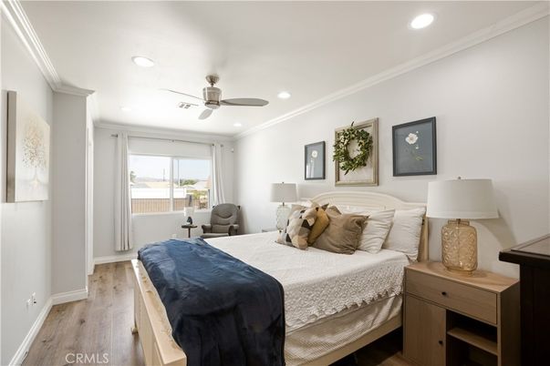 Bedroom, Interior, Recessed Lighting, Wood Texture Flooring