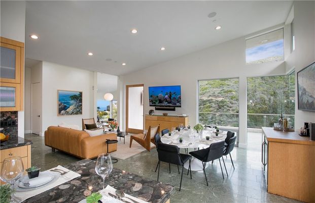 Dining room, Interior, Living room, Recessed Lighting