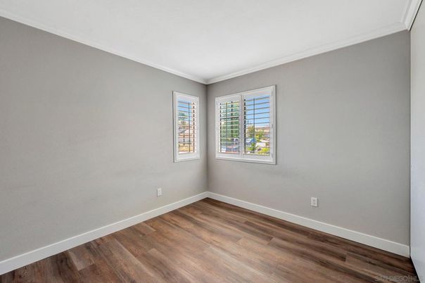 DE Listing image placeholder