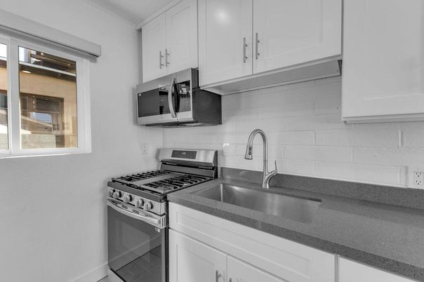 Interior, Kitchen, Stainless Steel Appliances