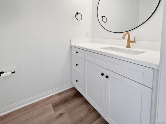 Bathroom, Dual Sink Vanities, Interior, Wood Texture Flooring