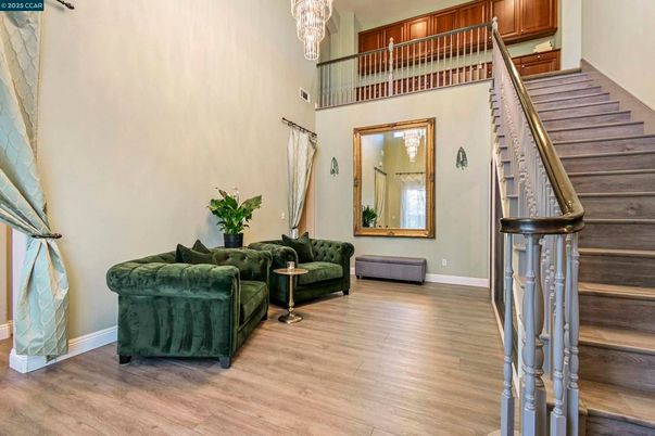 Chandelier, Interior, Wood Texture Flooring