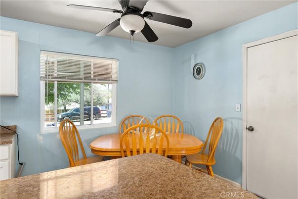 Dining room, Interior